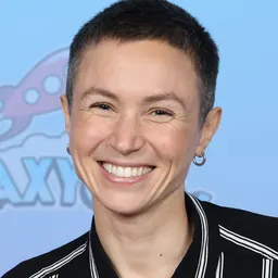 Portrait of Dominique Provost-Chalkley