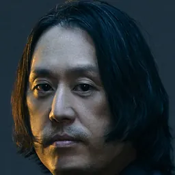 Portrait of Joe Hahn