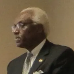 Portrait of Leslie B. McLemore