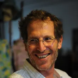 Portrait of Gideon Shelach