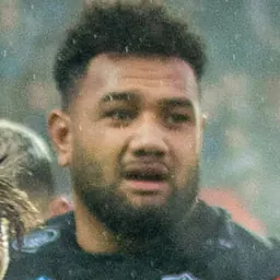Portrait of Sione Vailanu