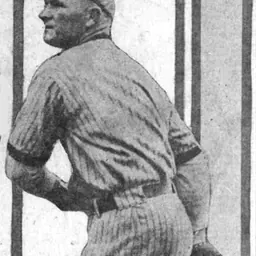 Portrait of Roy Crumpler