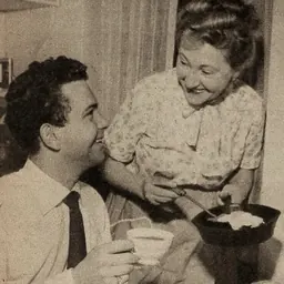 Portrait of Mona Bruns