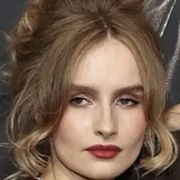 Portrait of Olivia DeJonge