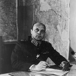 Portrait of Erik Heinrichs