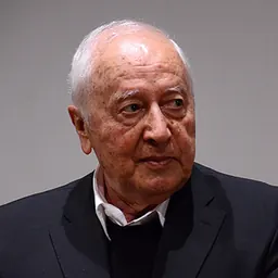 Portrait of Iraj Etesam