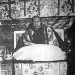 Portrait of Ngawang Sungrab Thutob