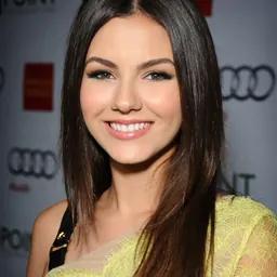 Portrait of Victoria Justice