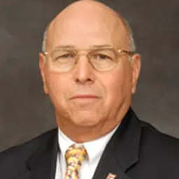 Portrait of Richard Glorioso