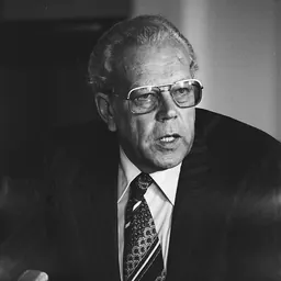 Portrait of Wil Albeda