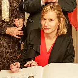 Portrait of Geraldine Schwarz