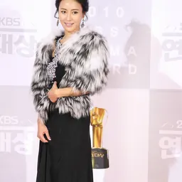 Portrait of Kim Hee-jung