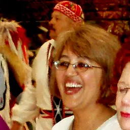 Portrait of Loriene Roy