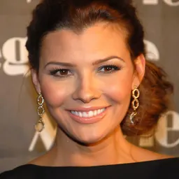 Portrait of Ali Landry