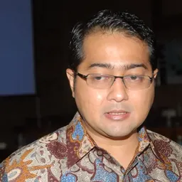 Portrait of Teuku Riefky Harsa