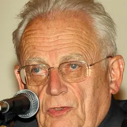 Portrait of Alain Touraine