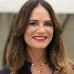 Portrait of Luíza Brunet