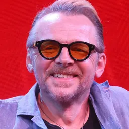 Portrait of Simon Pegg