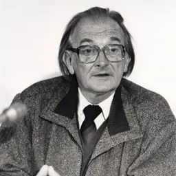Portrait of José Lutzenberger
