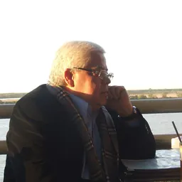 Portrait of Enrique Márquez Jaramillo