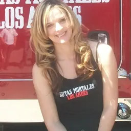 Portrait of Lisa Kelly