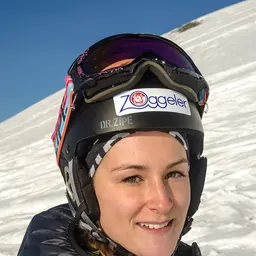 Portrait of Nadya Ochner