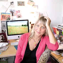 Portrait of Debbie Stoller