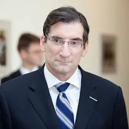 Portrait of Robert Greifeld