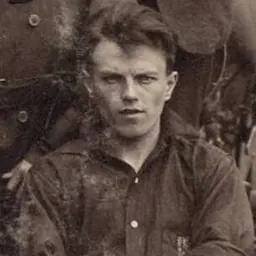 Portrait of Chris Walder