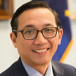Portrait of Scott Kawasaki