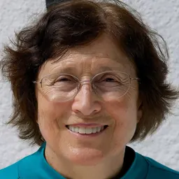 Portrait of Renata Kallosh
