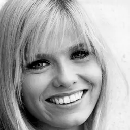 Portrait of Brooke Bundy