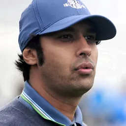 Portrait of Kunal Nayyar
