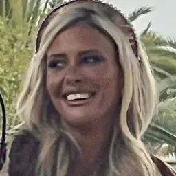 Portrait of Candace Hutson