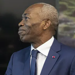 Portrait of Jules Doret Ndongo