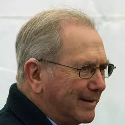 Portrait of Noah Gordon