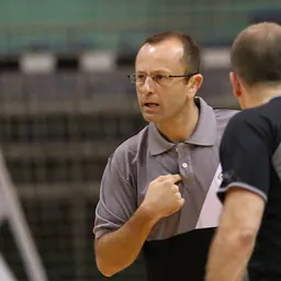 Portrait of Dan Shamir