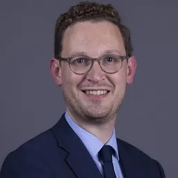 Portrait of Darren Jones