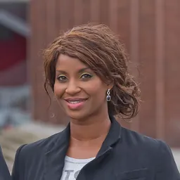 Portrait of Liz Baffoe