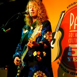 Portrait of Patty Larkin