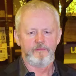 Portrait of David Morse
