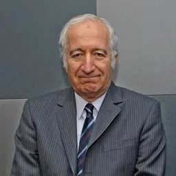 Portrait of Bernardo Kliksberg
