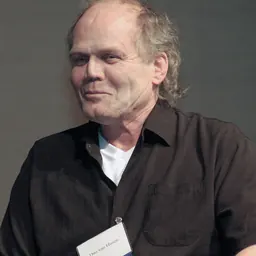 Portrait of Dan van Husen