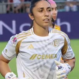Portrait of Itzel González