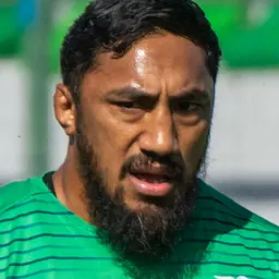 Portrait of Bundee Aki