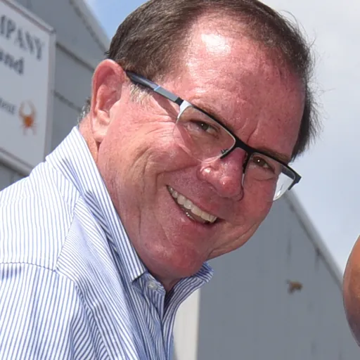 Portrait of Tom Hutchinson