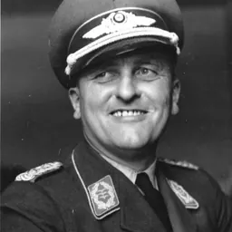 Portrait of Günther Korten