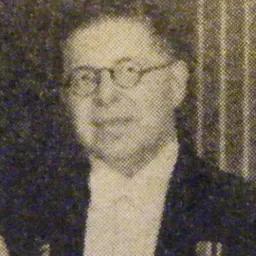 Portrait of Allan Mossop