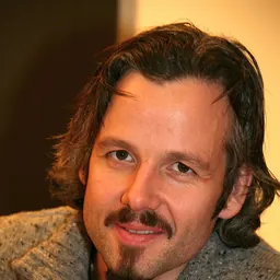 Portrait of Ari Behn