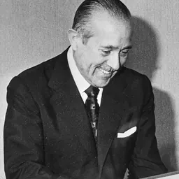 Portrait of Carlos Arias Navarro